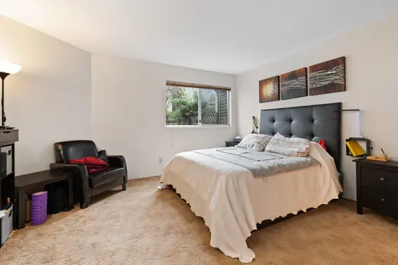 332 St. Patrick's Avenue, North Vancouver For Sale - image 4