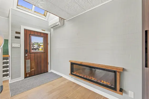 A23 415 West Esplanade Avenue, North Vancouver For Sale - image 8