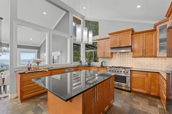 1521 Chartwell Drive, West Vancouver For Sale - image 9