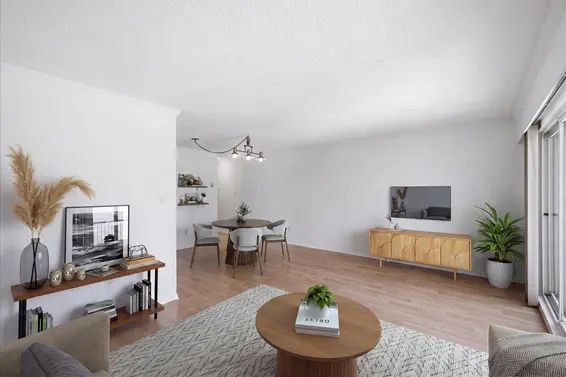 202 212 Forbes Avenue, North Vancouver For Sale - image 5