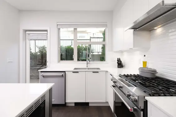 14 244 East 5th Street, North Vancouver For Sale - image 11