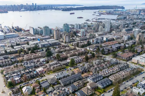 14 244 East 5th Street, North Vancouver For Sale - image 40