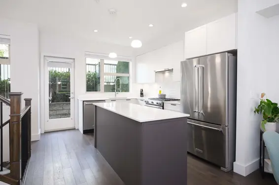 14 244 East 5th Street, North Vancouver For Sale - image 9