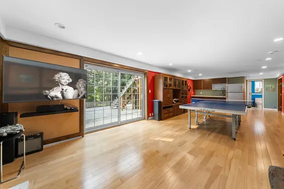 1967 Hyannis Drive, North Vancouver For Sale - image 15