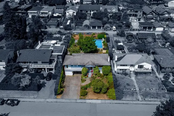 864 East 14Th Street, North Vancouver For Sale - image 2