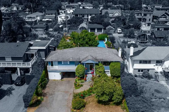 864 East 14Th Street, North Vancouver For Sale - image 3