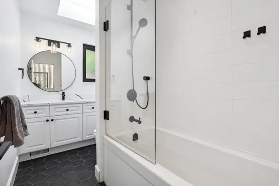 1820 Fulton Avenue, West Vancouver For Sale - image 20
