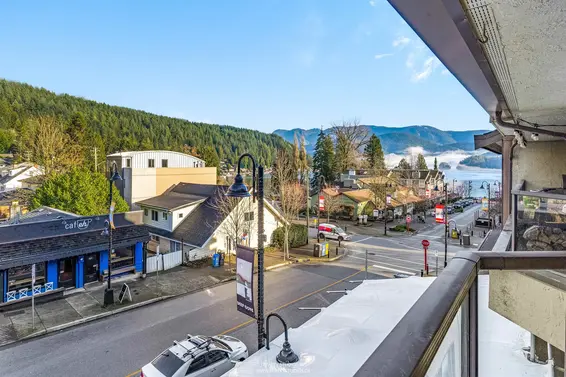 203 4323 Gallant Avenue, North Vancouver For Sale - image 31