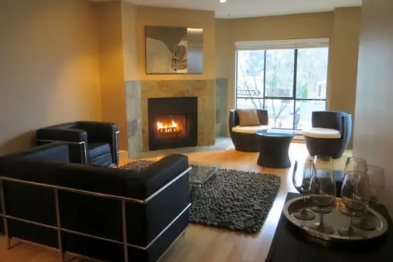 203 4323 Gallant Avenue, North Vancouver For Sale - image 7