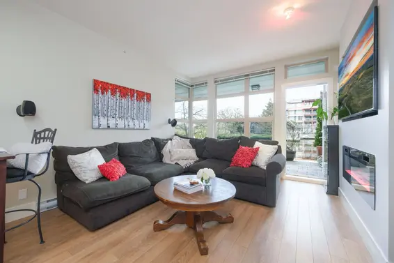 115 3606 Aldercrest Drive, North Vancouver For Sale - image 3