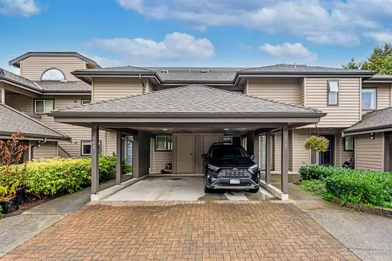 808 Roche Point Drive, North Vancouver