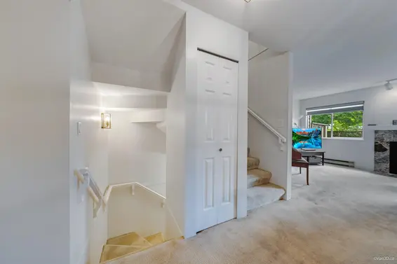 808 Roche Point Drive, North Vancouver For Sale - image 12