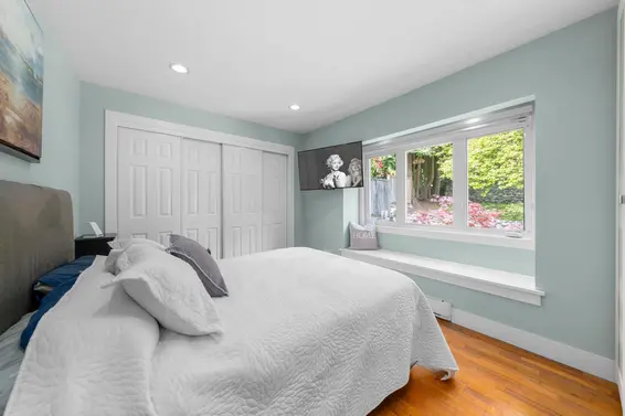 909 East Keith Road, North Vancouver For Sale - image 11
