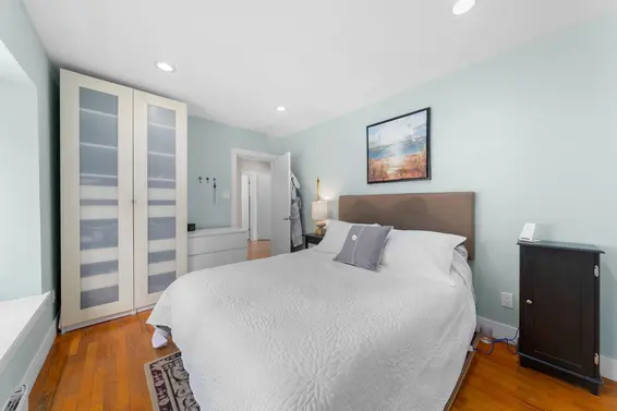 909 East Keith Road, North Vancouver For Sale - image 12