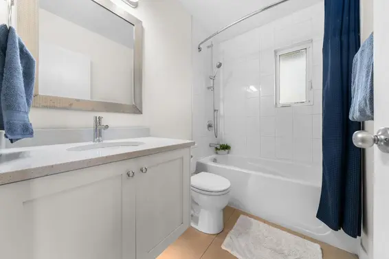 909 East Keith Road, North Vancouver For Sale - image 14
