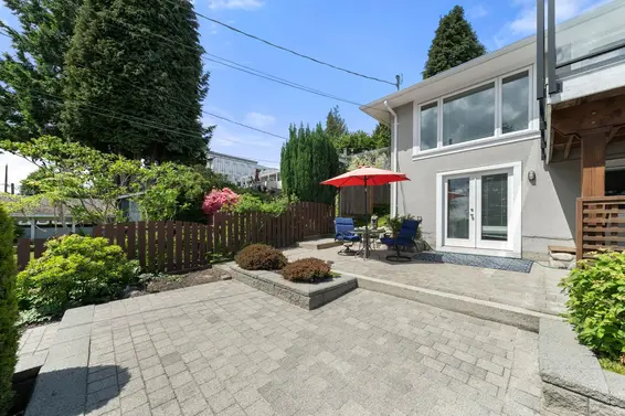 909 East Keith Road, North Vancouver For Sale - image 31