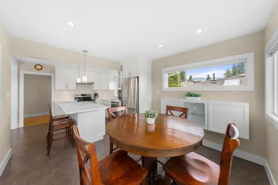 909 East Keith Road, North Vancouver For Sale - image 7