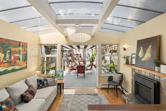408 East 2nd Street, North Vancouver For Sale - image 15