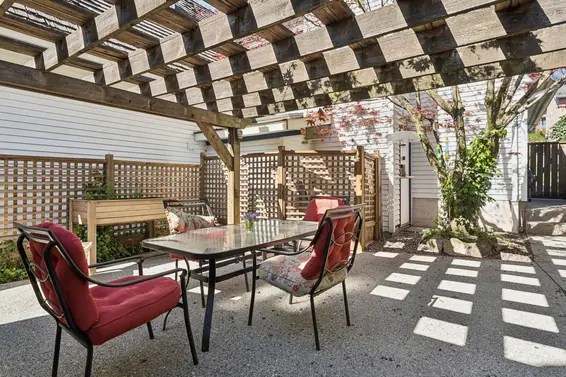 408 East 2nd Street, North Vancouver For Sale - image 18