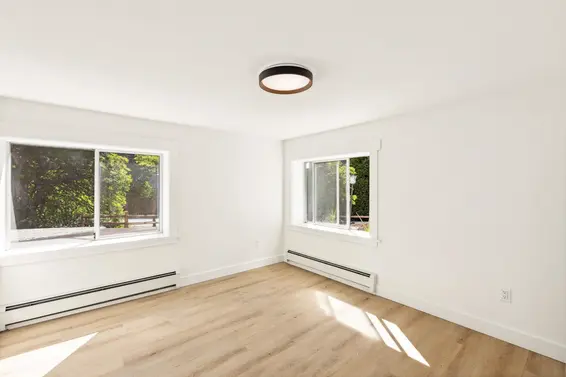 4990 Water Lane, West Vancouver For Sale - image 11