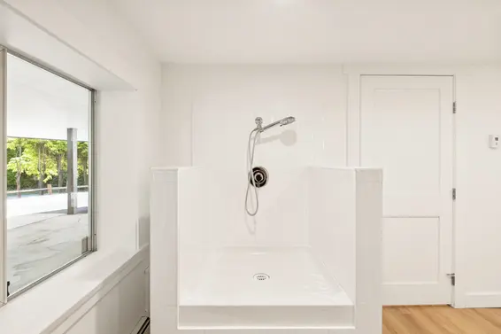4990 Water Lane, West Vancouver For Sale - image 23