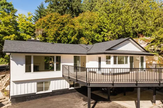 4990 Water Lane, West Vancouver For Sale - image 3