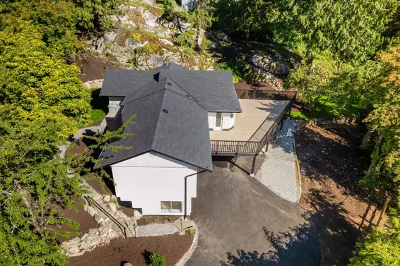 4990 Water Lane, West Vancouver For Sale - image 32
