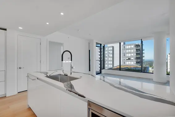1006 135 13th Street, North Vancouver For Sale - image 14