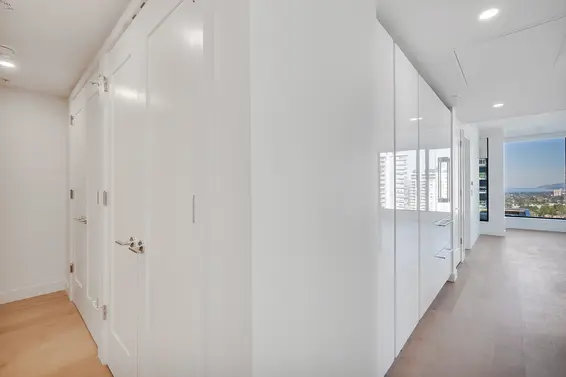 1006 135 13th Street, North Vancouver For Sale - image 18