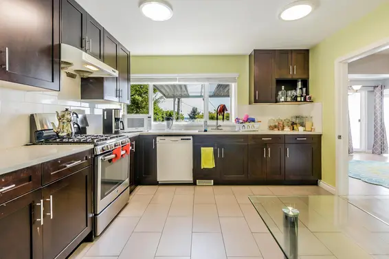2365 Queens Avenue, West Vancouver For Sale - image 30