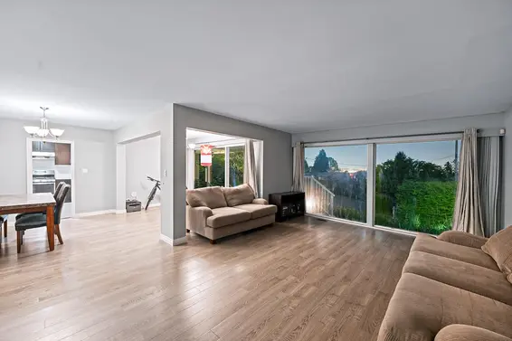 2365 Queens Avenue, West Vancouver For Sale - image 6