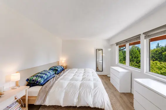 3907 Bayridge Place, West Vancouver For Sale - image 13