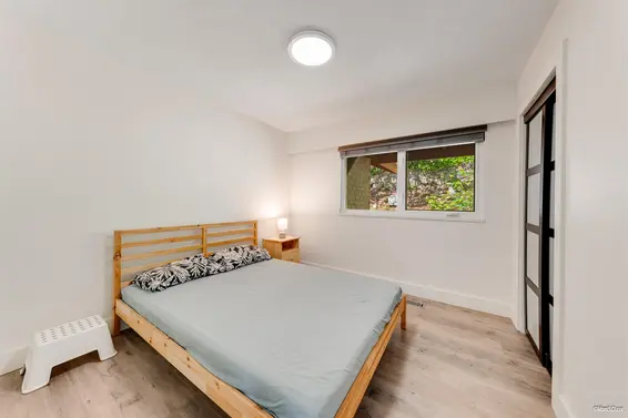 3907 Bayridge Place, West Vancouver For Sale - image 16