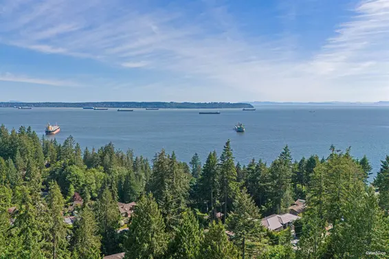 3907 Bayridge Place, West Vancouver For Sale - image 29