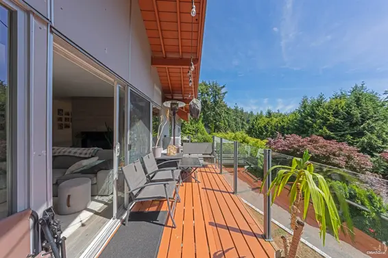 3907 Bayridge Place, West Vancouver For Sale - image 7