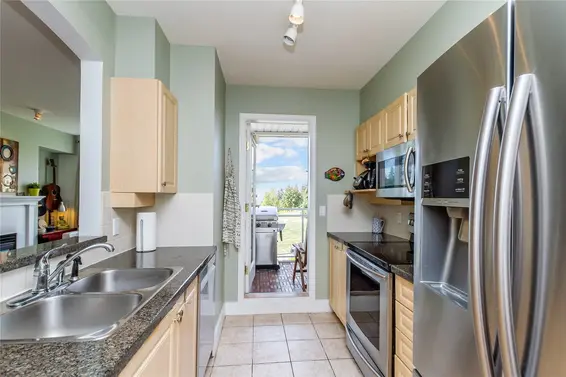302 3608 Deercrest Drive, North Vancouver For Sale - image 10