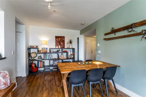 302 3608 Deercrest Drive, North Vancouver For Sale - image 7