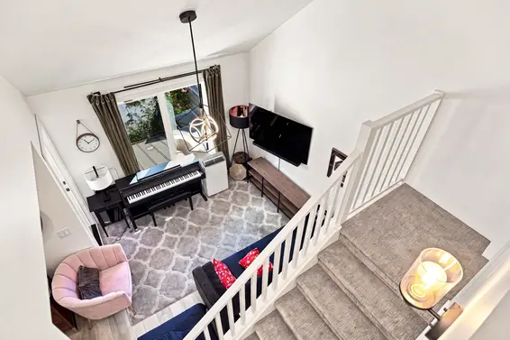 203 1513 Bowser Avenue, North Vancouver For Sale - image 17