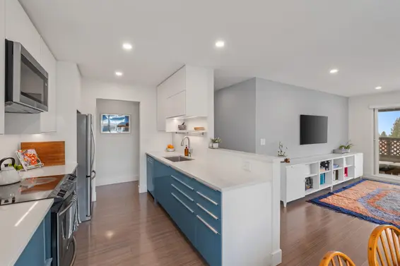 104 105 West Kings Road, North Vancouver For Sale - image 13