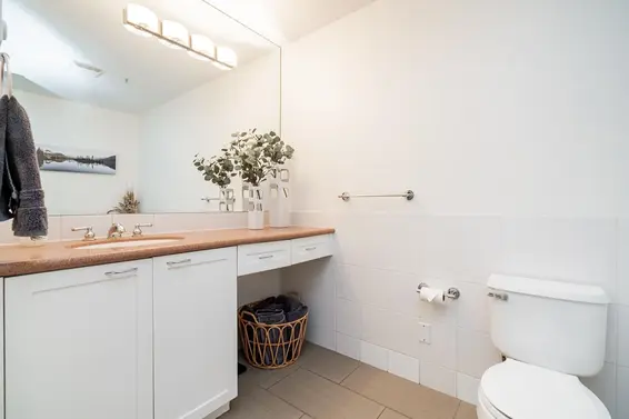 202 131 West 3rd Street, North Vancouver For Sale - image 23