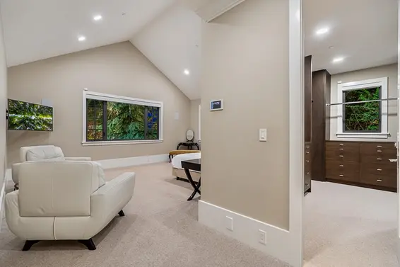 4035 Marine Drive, West Vancouver For Sale - image 23