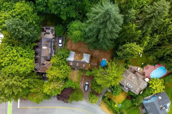 3095 Plymouth Drive, North Vancouver For Sale - image 8