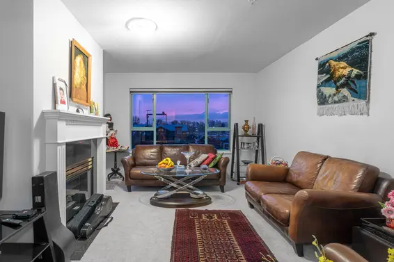 308 1085 West 17th Street, North Vancouver For Sale - image 6