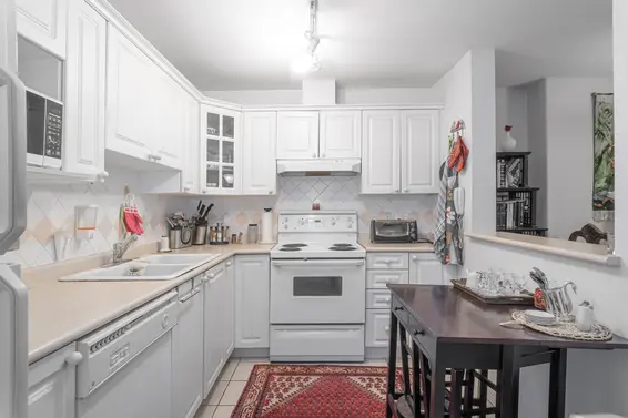 308 1085 West 17th Street, North Vancouver For Sale - image 9