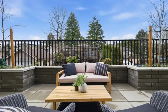 111 342 Mountain Highway, North Vancouver For Sale - image 13