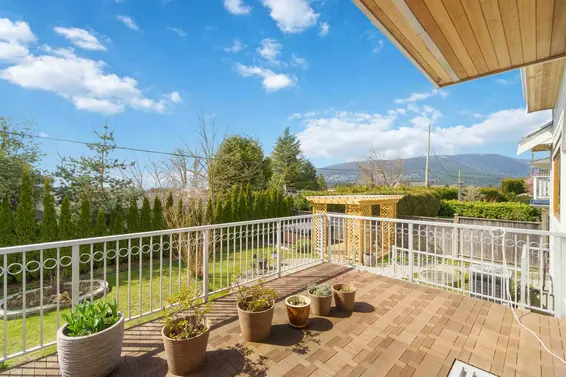 4231 Chelsea Crescent, North Vancouver For Sale - image 16