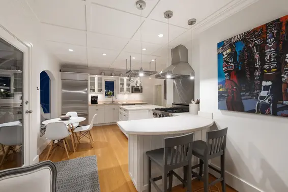 402 Brand Street, North Vancouver For Sale - image 24