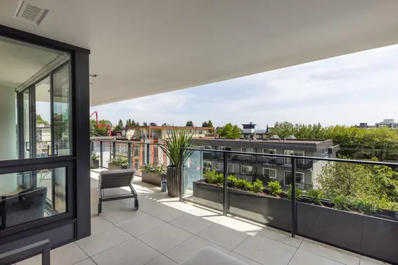 302 135 East 13th Street, North Vancouver For Sale - image 32