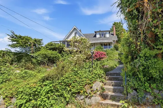 1013 Duchess Avenue, West Vancouver For Sale - image 3