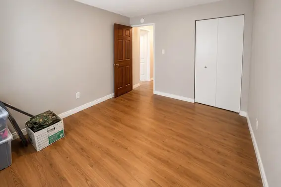 36 882 Premier Street, North Vancouver For Sale - image 11